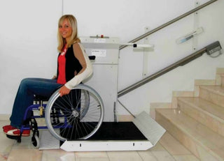 Delta Platform Stairlift